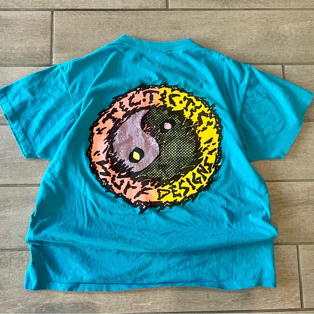 Men's Turquoise Graphic Tee